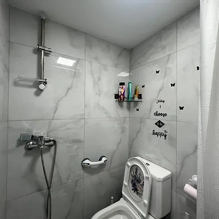 Smile In Center * Tirana